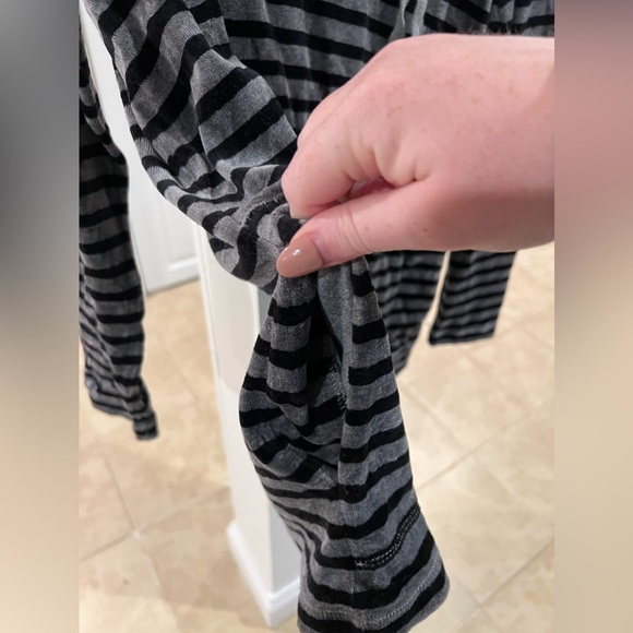 Talbots Velour Velvet Stripe Funnel Neck Pullover Sweatshirt Top Sweater - Picture 7 of 8